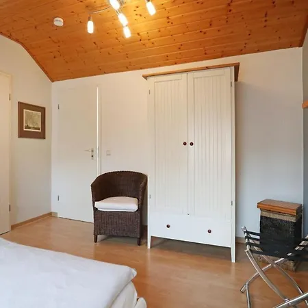 Apartment Urlauberdorf 43c *